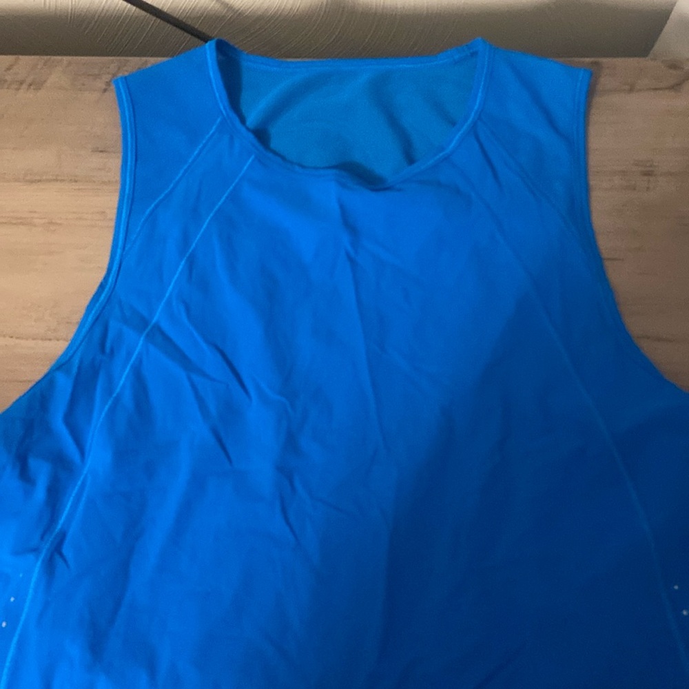 Lululemon sculpt cropped tank top size 8